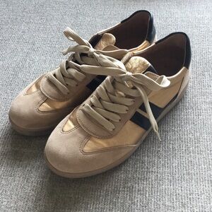 Gabor 63.300 Gold and Black Sneakers, Size 7 US (4.5 UK)